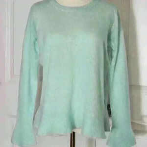 Lord and Taylor Cashmere Sweater NWT XS